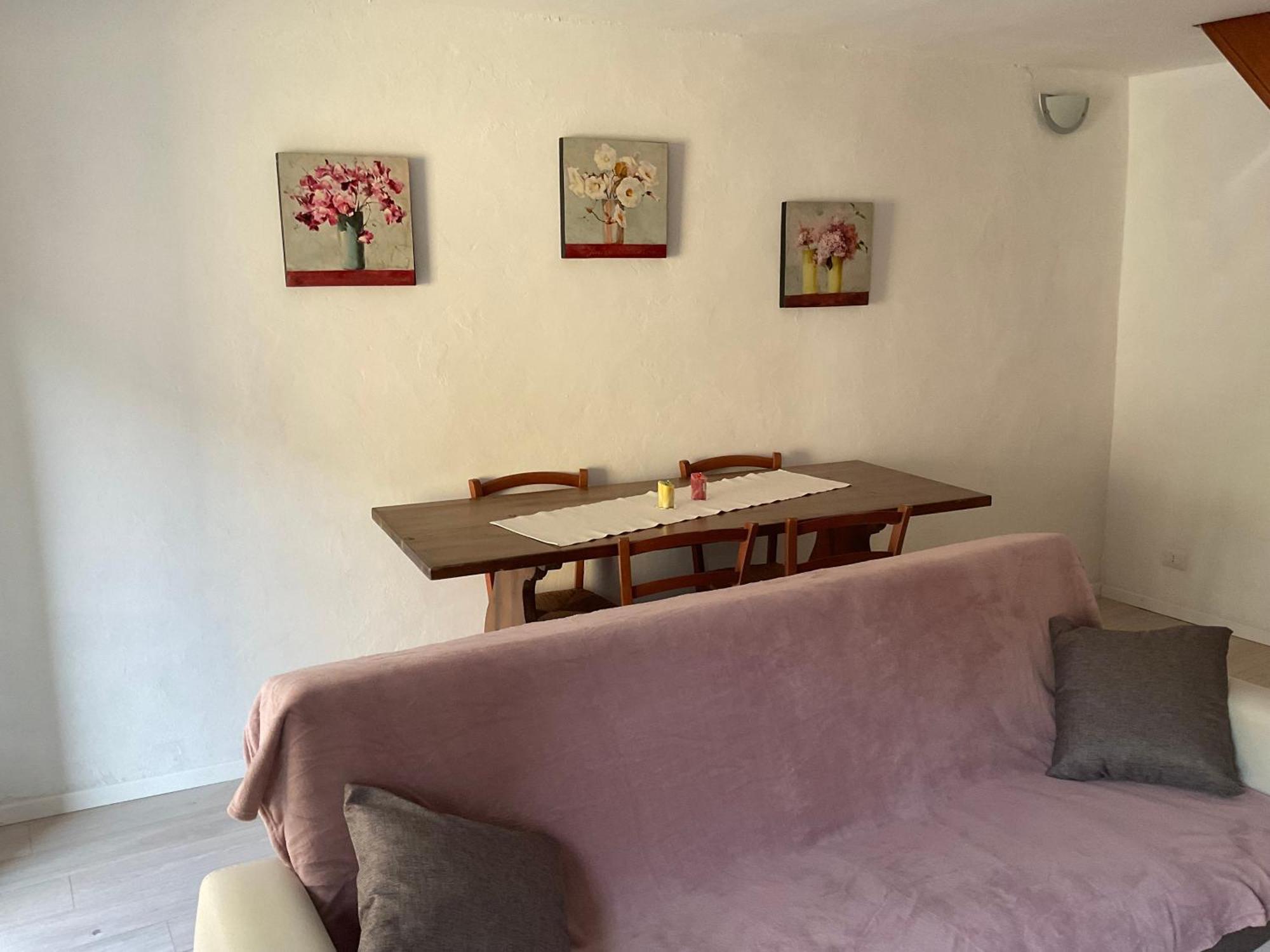Casa Vacanze Scent Of Roses فيربانيا المظهر الخارجي الصورة