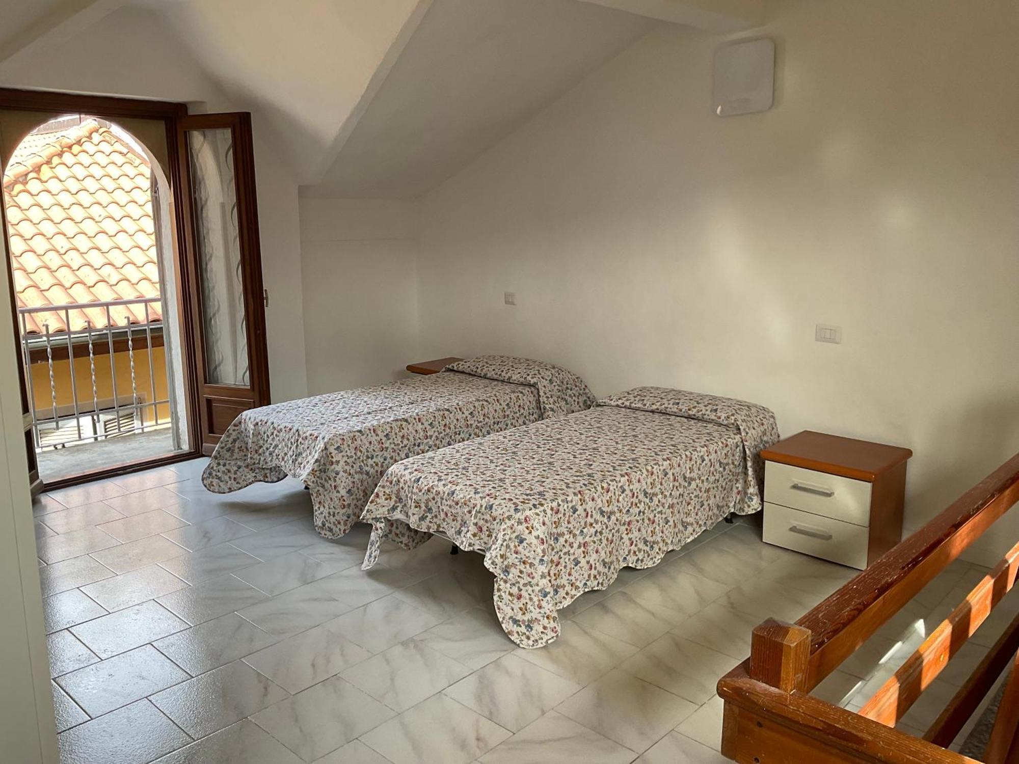 Casa Vacanze Scent Of Roses فيربانيا المظهر الخارجي الصورة